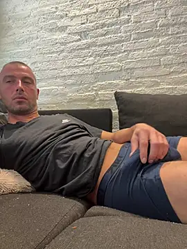 Rotteei1 Webcam Show