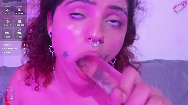 Show modela Nikki__uwu na web-kameri