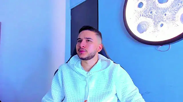 Czat XXX na żywo – mike_257