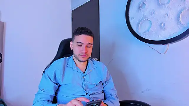 mike_257 Webcam-Show
