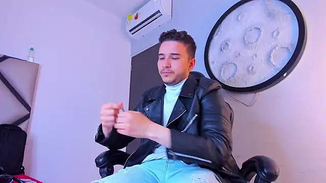 Вебкам-шоу mike_257