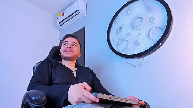 mike_257 Webcam Show