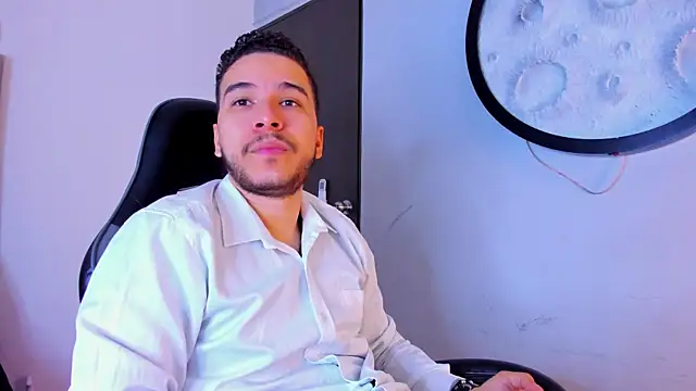 mike_257n Webbikameraesitys