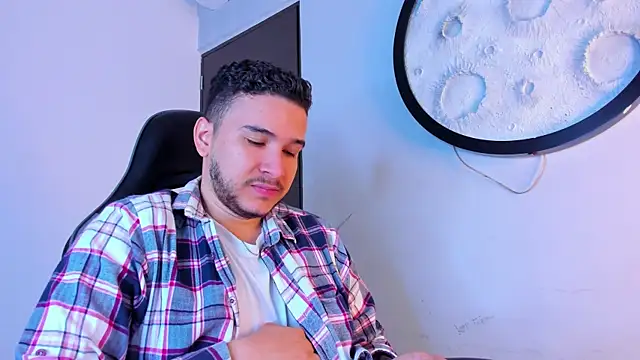 mike_257 webcam show