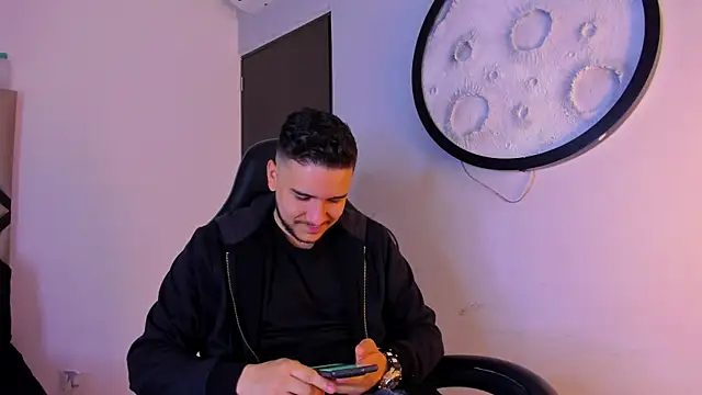 Вебкам-шоу mike_257