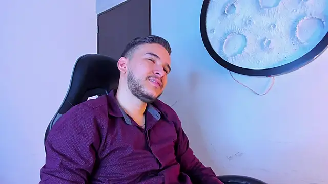 mike_257 Webcam-Show