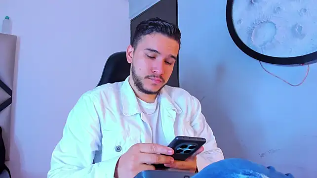 mike_257n Webbikameraesitys
