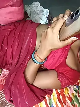 Pokazy przed kamerką – Super_bhabhi_Indian