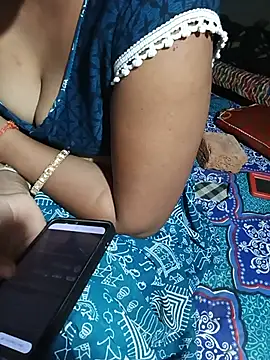 Pokazy przed kamerką – Super_bhabhi_Indian