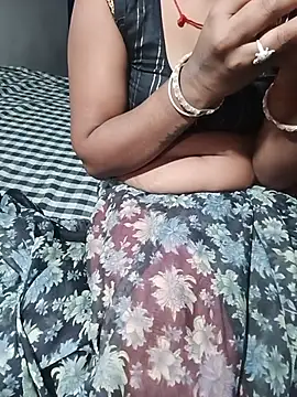 Super_bhabhi_Indian Adlı Modelin Web Kamerası Şovu