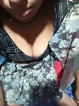 Desi_hot_bhabhii webcam show