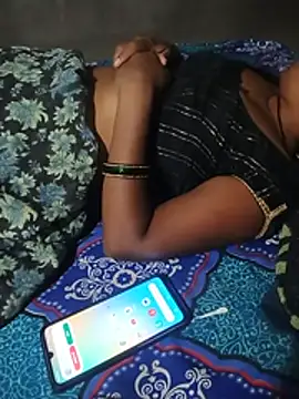 Desi_hot_bhabhii – webcam-show