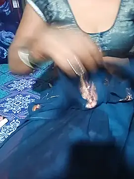 Show modela Desi_hot_bhabhii na web-kameri
