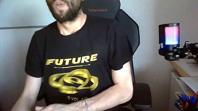 topg84 Show in webcam