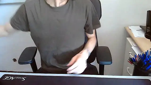 topg84 Show in webcam
