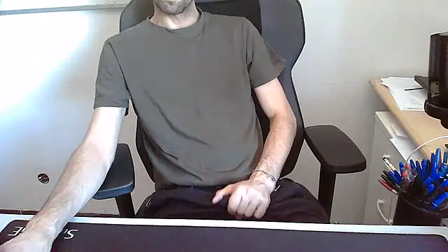 topg84 XXX чат на живо