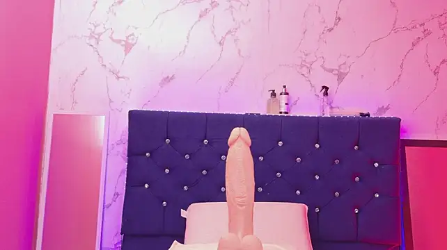 Dakotaa_Johnson's Live XXX Chat
