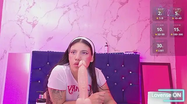 Dakotaa_Johnson's Webcam Show