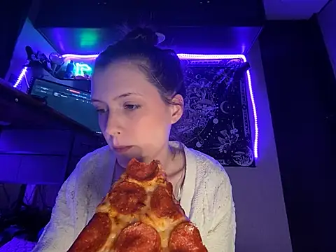 Pokazy przed kamerką – Lilactease