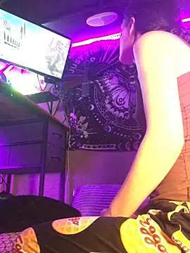 Lilactease Adlı Modelin Web Kamerası Şovu