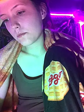 Pokazy przed kamerką – Lilactease