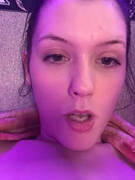 Chat +18 de Lilactease ao vivo