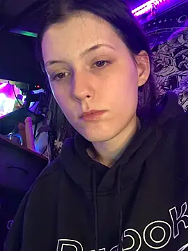 Lilactease's Webcam Show
