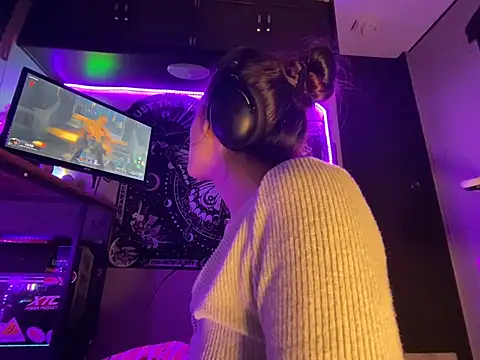 Lilactease Webcam-Show