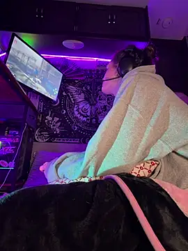 Živý XXX chat Lilactease