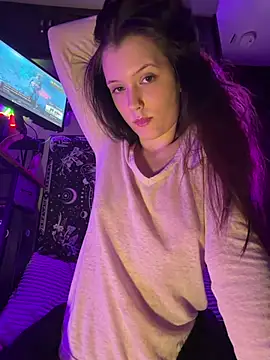 Lilactease's Webcam Show