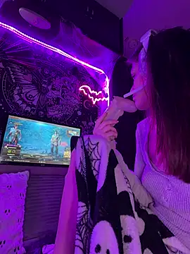 Lilactease Webcam-Show