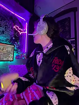 הופעת וובקאם של Lilactease