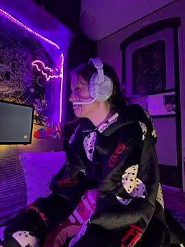 แชท XXX สดของ Lilactease