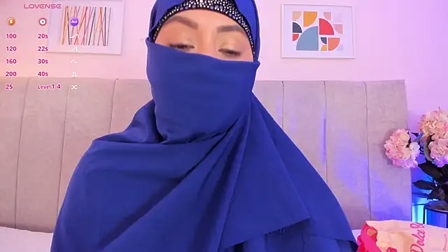 fatiima_ Chat XXX in diretta