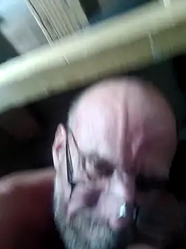 1stcumngo Webcam-Show