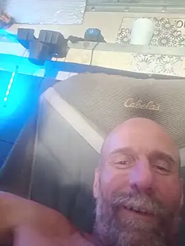 1stcumngo Show in webcam