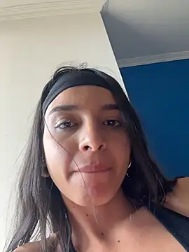 violeta365 XXX чат на живо