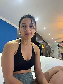 violeta365 Adlı Modelin Canlı XXX Sohbeti