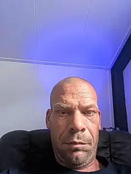 Kinky_Play1 webkamerás műsora
