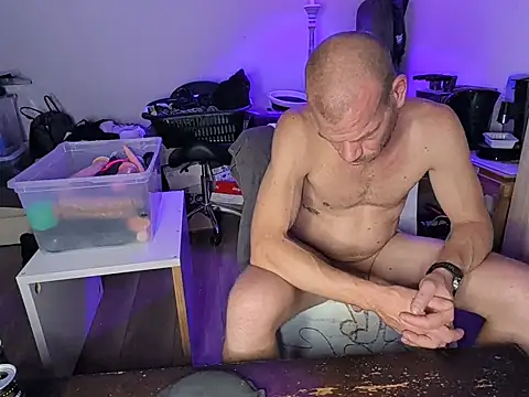 Kinky_Play1 Webcam Show
