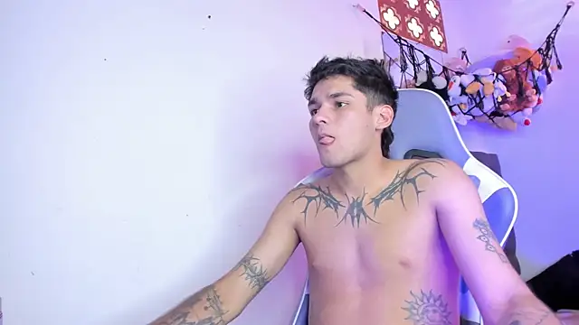 הופעת וובקאם של David_Ky