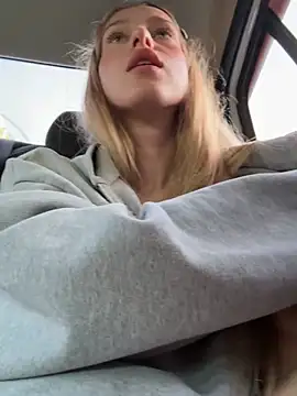 kira_mia Webcam-Show