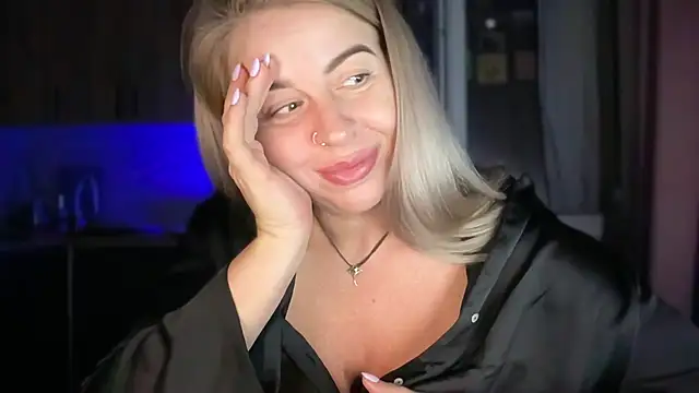 Lisorine Webcamshow