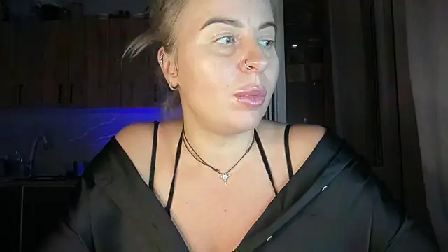 Lisorine's Live XXX Chat