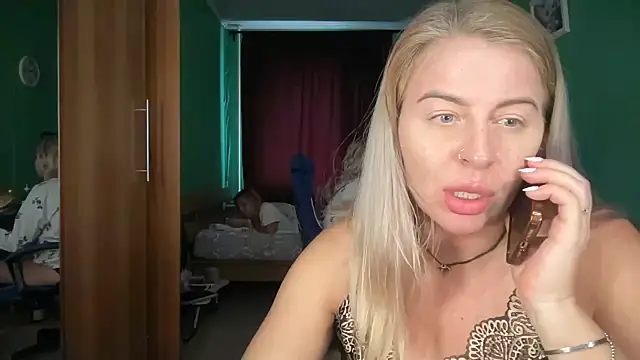 Webkamerová show Lisorine