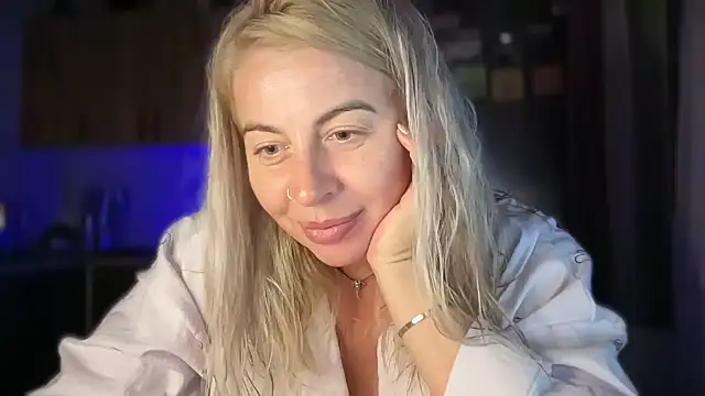 Živý XXX chat Lisorine