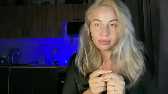 Lisorine's Live XXX Chat