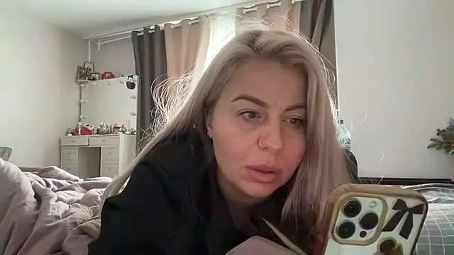 Lisorine Live XXX Chat