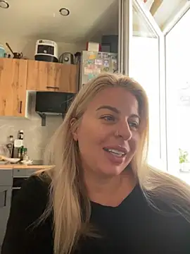 Lisorine Live XXX-Chat