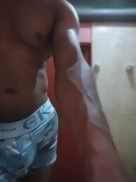 Oswaldomch Webcamshow